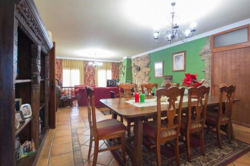 Foto 02ee500c-9367-4dbd-a9fe-0fc2558bb51c. Chalet mit parking pool in Las Lagunas - Campano Chiclana de la Frontera