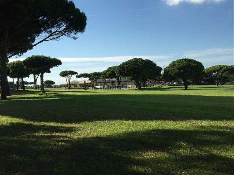 Foto 68842a56-9d24-4697-9575-a6738cc35531. Chalet mit parking pool in Las Lagunas - Campano Chiclana de la Frontera