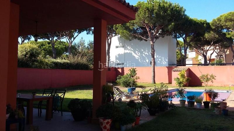 Foto cae4328d-899e-4328-9f7a-03b91371d2c3. Xalet amb calefacció aparcament piscina a La Barrosa Chiclana de la Frontera