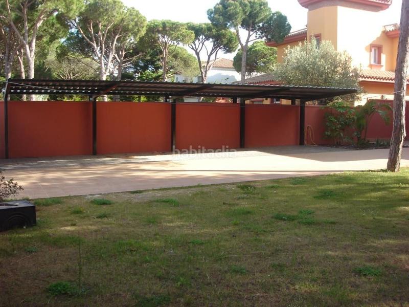 Foto d9c52867-91c4-430a-b201-38e489d9e561. Xalet amb calefacció aparcament piscina a La Barrosa Chiclana de la Frontera