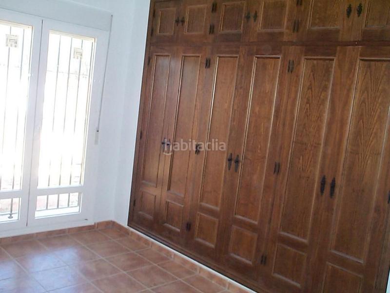 Foto e0aad36e-f3db-4375-8ec0-a62642676de2. Xalet amb calefacció aparcament piscina a La Barrosa Chiclana de la Frontera