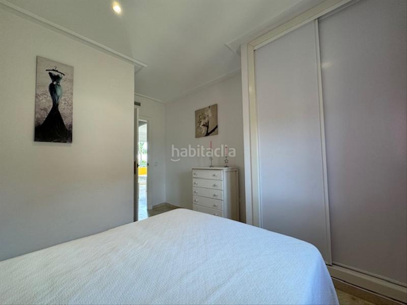 Foto 4a7ae40e-96de-40cc-abe4-eb7003006ff0. Apartment in calle vespasiano 65 in Novo Sancti Petri Chiclana de la Frontera