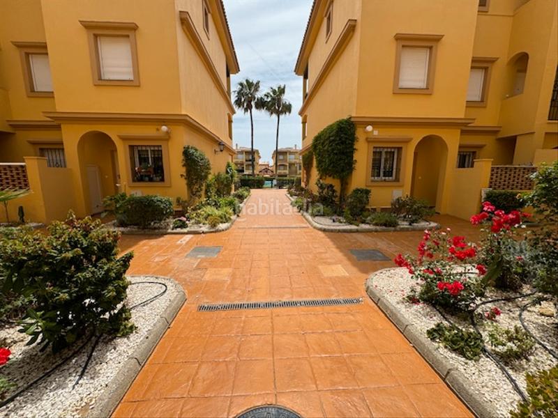 Foto 692ab189-3f5e-4a9e-8310-5ea573fb938d. Apartment in calle vespasiano 65 in Novo Sancti Petri Chiclana de la Frontera