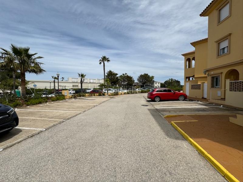 Foto b300acb8-90eb-4702-abb3-c8e162eba608. Apartment in calle vespasiano 65 in Novo Sancti Petri Chiclana de la Frontera