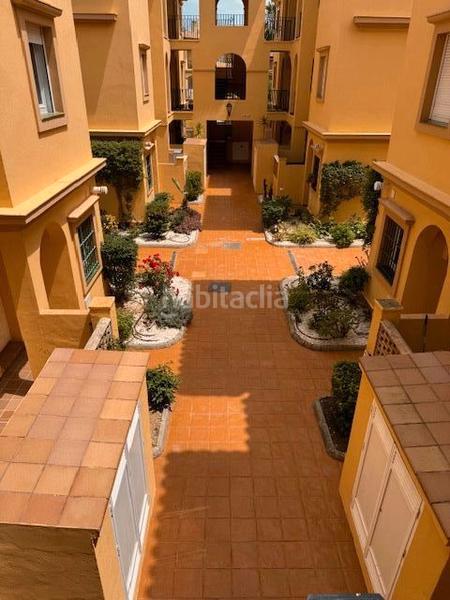 Foto dcba25c7-78cb-445b-9df6-7f2b749a19e6. Apartment in calle vespasiano 65 in Novo Sancti Petri Chiclana de la Frontera