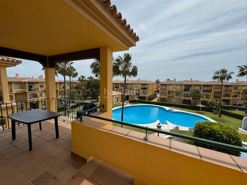 Foto f5ce05a4-b907-4d03-a299-e4392f3e122c. Apartment in calle vespasiano 65 in Novo Sancti Petri Chiclana de la Frontera