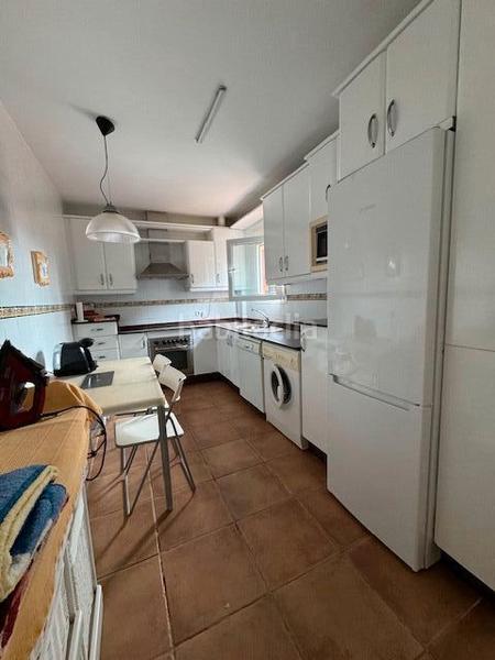 Foto 0002d465-10a3-4d97-8e9d-f4662933ecbd. Xalet a avenida helvetia 8 a Roche Conil de la Frontera