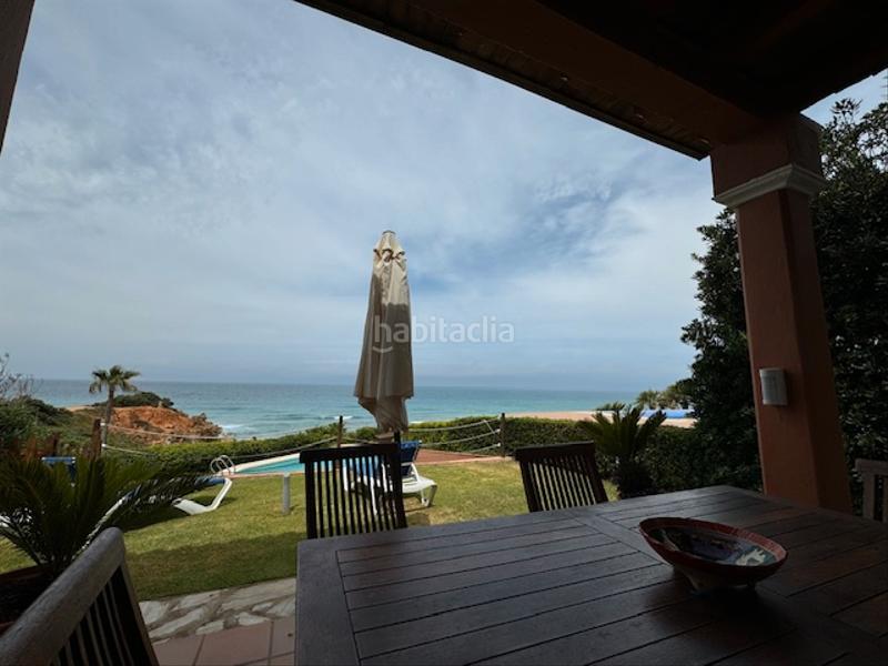 Foto 152d4b5f-19ad-4246-bea0-1c5cb8d1d262. Xalet a avenida helvetia 8 a Roche Conil de la Frontera