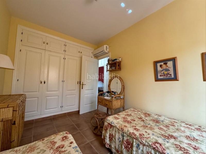 Foto a56bf3d6-c58e-4e73-9959-718f303b3de6. Xalet a avenida helvetia 8 a Roche Conil de la Frontera