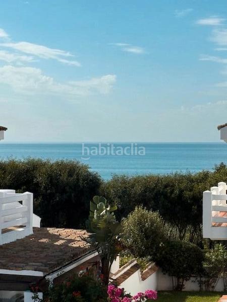 Foto d433d992-58b8-4e8e-acab-6c7f0d881962. Casa bifamiliare in calle la dorada 24 in La Barrosa Chiclana de la Frontera