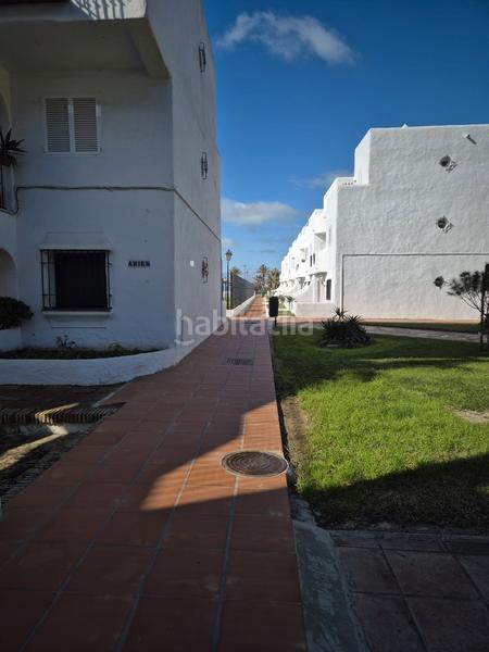 Foto 6ff8e0f4-7590-496e-8d61-50f68cf21b12. Apartamento en calle el bogavante 2 en La Barrosa Chiclana de la Frontera