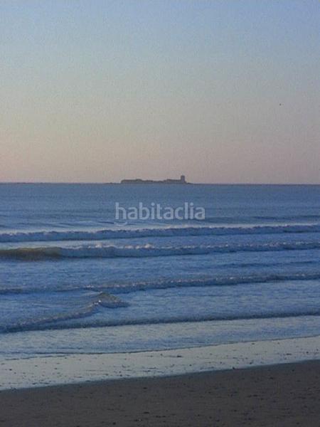 Foto deb7cf5e-ff99-47c8-9a7c-80e59f2c8f31. Apartamento en calle el bogavante 2 en La Barrosa Chiclana de la Frontera