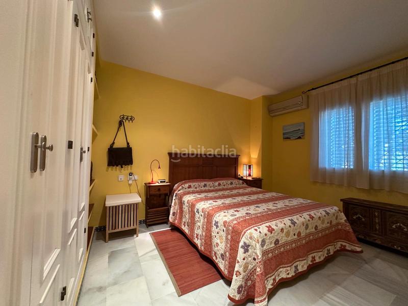 Foto ed0c0283-89af-4657-ae0f-2deaf2be0c24. Casa adosada en avenida octavio augusto 24 en Novo Sancti Petri Chiclana de la Frontera