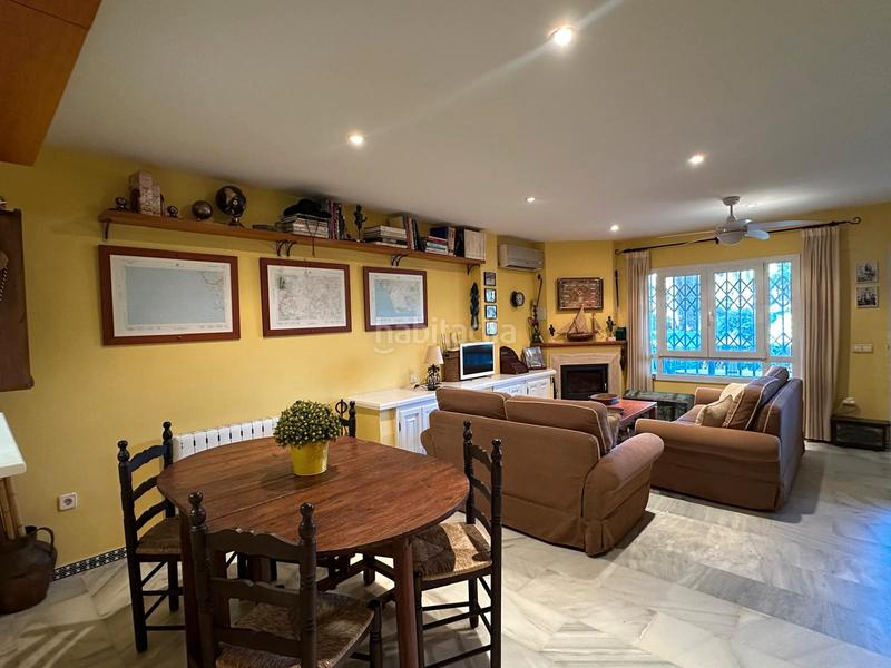 Foto 46ccb737-6041-4167-80a6-06e7655f85a7. Casa adossada a avenida octavio augusto 24 a Novo Sancti Petri Chiclana de la Frontera