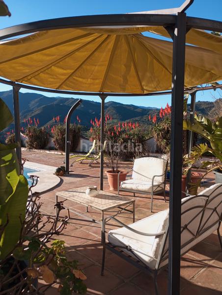 Foto 64170f11-b277-40bd-b6d9-6c1a967dd1b9. Masia amb xemeneia calefacció aparcament piscina a Monda