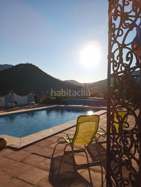 Foto ebefff1e-cc0d-4276-9e65-e4508b3d9fe8. Masia amb xemeneia calefacció aparcament piscina a Monda