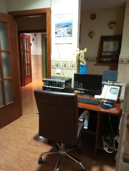 Foto 2f48dec8-5ecb-43f9-b6e4-799e57b29e5d. Edifici a Tolox