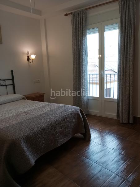 Foto d9ad3f7d-ac77-4ab2-80dd-9105deffd5e5. Edifici a Tolox