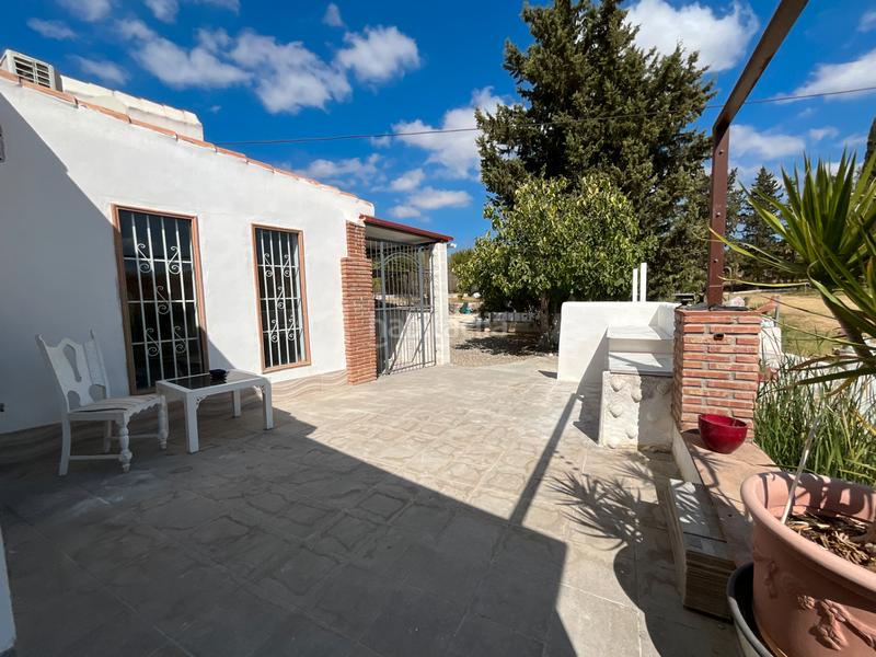 Foto 01901f37-9e32-47b6-90df-2bd36bb57fae. Mas avec cheminée piscine dans Coín