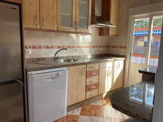 Miete Etagenwohnung in Paseo delicias 2. Piso en alquiler cerca de la universidad