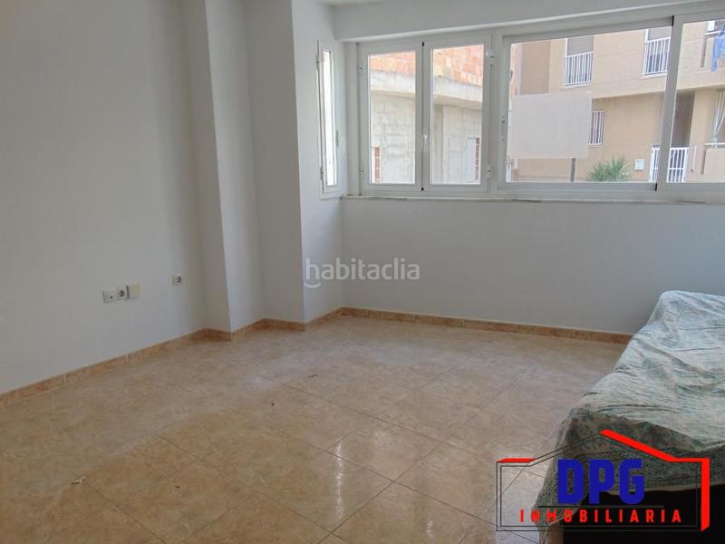 Foto 1637190b-1fd0-41e4-944e-3a6d60f65fe2. Piccolo appartamento in lope de vega 16 in playa de Garrucha Garrucha