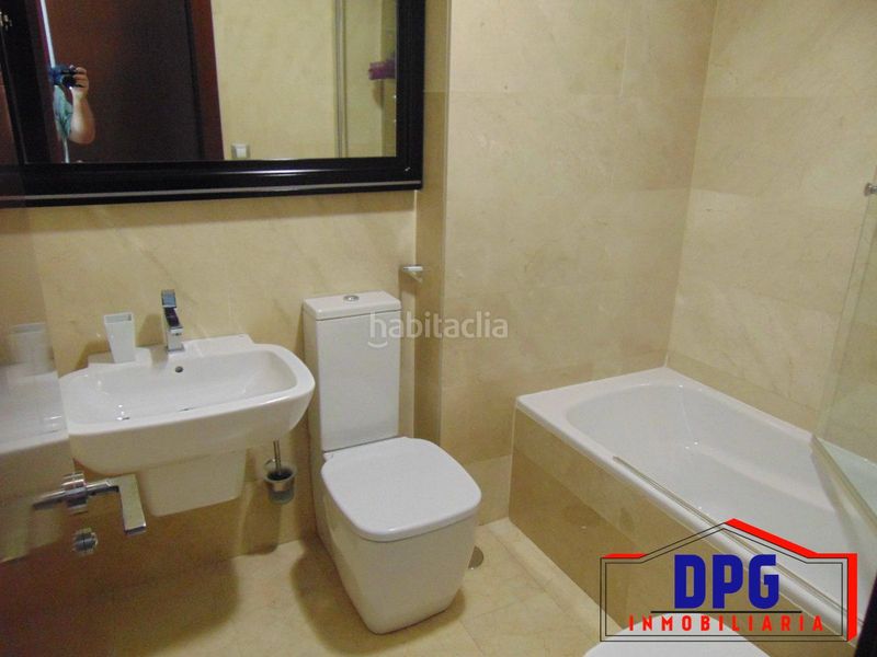 Foto a2f0f7ad-28d7-47da-9d4e-4ff1e685640c. Pis a malecon 94 a puerto de Garrucha Garrucha