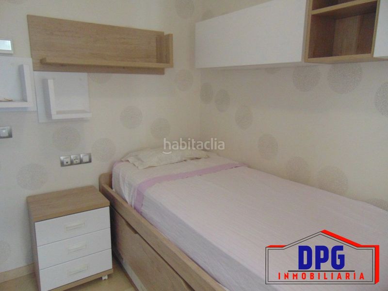 Foto ef96a28a-f5d1-42b8-b767-8c718ceff109. Pis a malecon 94 a puerto de Garrucha Garrucha