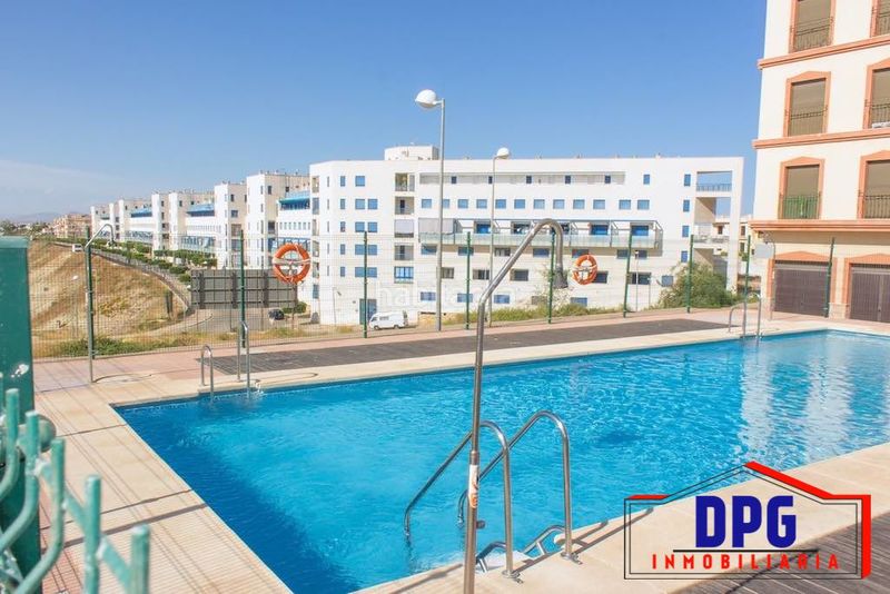 Foto 1c0fb38b-7b6f-4679-90fe-45e2d41c1461. Pis amb aparcament piscina a puerto de Garrucha Garrucha
