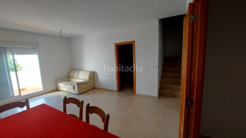 Foto 3a9dc818-5ee0-4f54-8f6f-1d949d43b390. Zweistöckige wohnung in calle maria zambrano 7 in La Redondela
