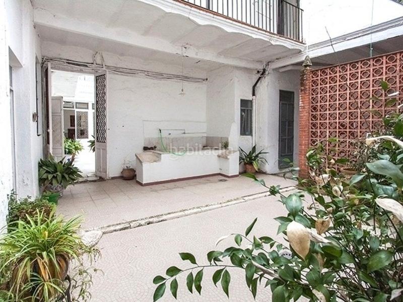 Foto 276ef3c6-b54a-4ab7-9bfa-05c78c2ecb07. Casa con riscaldamento parcheggio in Priego de Córdoba