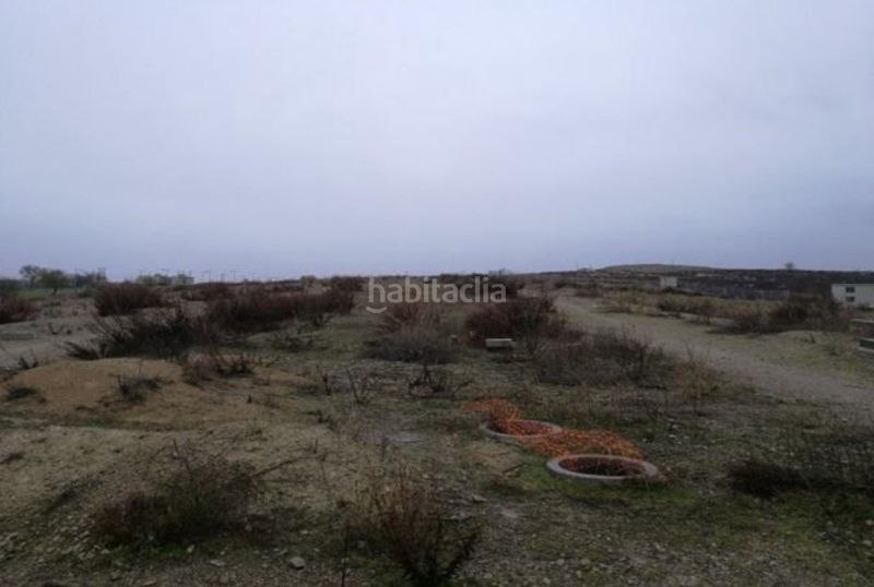 Foto d5d79ea8-c25d-4028-ad54-d6268377d117. Terreny residencial a Centro ciudad Linares