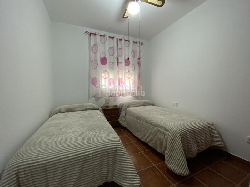 Foto 83167088-8e09-4b4b-a05b-c56bcfd1e8e3. Piso  acogedor con piscina y garaje en urbanización tranquilale presentamos esta excelente vivienda situada en la primera planta de en Chipiona