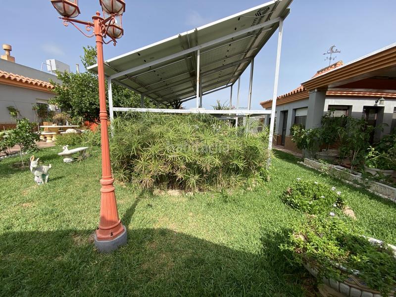 Foto 58935349-db2c-4e46-a45c-4a90a61e8861. Masía magnífica casa de campo con parcela de 900 m!te presentamos esta maravillosa propiedad, ideal para quienes buscan paz, tranquilida en Chipiona