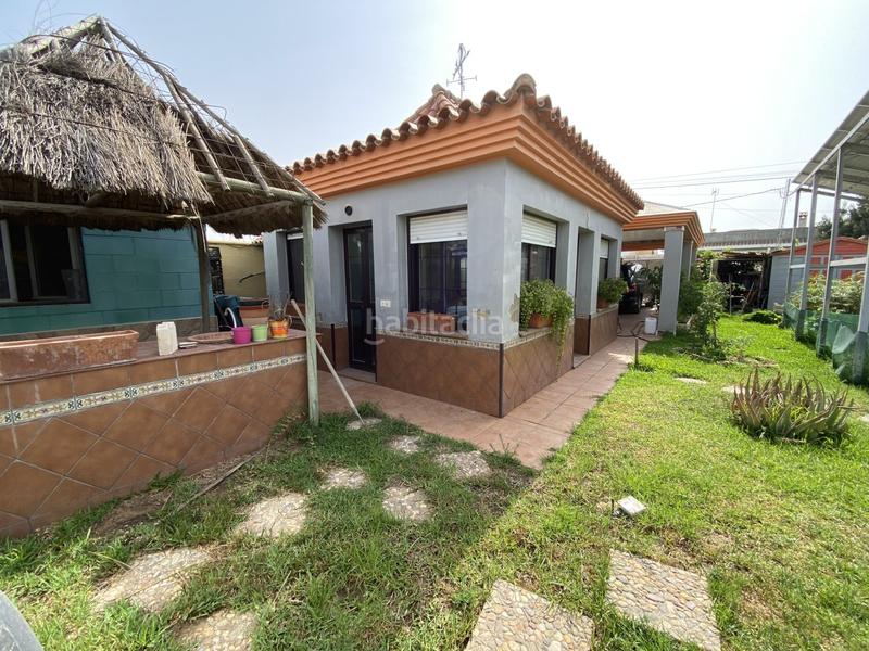 Foto e692aed7-6f87-43ff-8b1f-483ba4c8afb7. Masía magnífica casa de campo con parcela de 900 m!te presentamos esta maravillosa propiedad, ideal para quienes buscan paz, tranquilida en Chipiona
