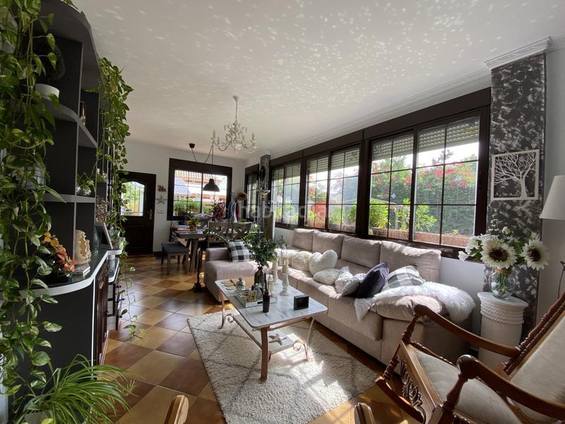 Foto eb740ea7-6534-4f49-8b90-878fe17f28ee. Masía magnífica casa de campo con parcela de 900 m!te presentamos esta maravillosa propiedad, ideal para quienes buscan paz, tranquilida en Chipiona