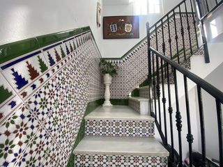 Etagenwohnung in Avenida de Rota. Magnífica vivienda independiente de 100m con azotea privada, pen