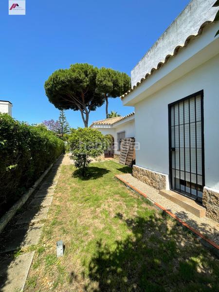 Foto ba0dfbfe-46ef-40a8-a309-1c8ebc58e3f6. Chalet en El Juncal - Vallealto Puerto de Santa María (El)