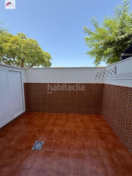 Foto a33a166d-1692-4c86-84ad-aea00fc9ac3c. Dúplex  en el juncal con patio, piscina y garaje en Puerto de Santa María (El)