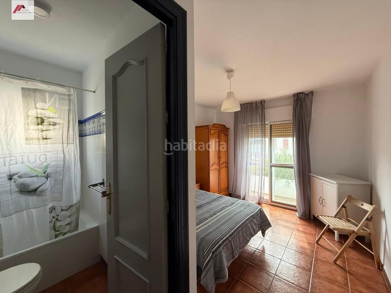 Foto 3bca65fc-f08e-4c4a-9bb9-cc26254a669a. Edifici a Crevillet Puerto de Santa María (El)