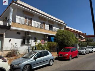 Edifici a Crevillet. Hostal en venta en exclusiva en pinar alto