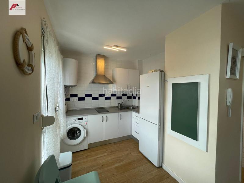 Foto d9ffb702-d304-4482-843f-f9243860af52. Apartament amb aparcament piscina a Valdelagrana Puerto de Santa María (El)