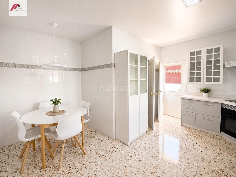 Foto b0a54bd2-56bf-40a4-89a6-98a8afeb5cb4. Casa amb aparcament a El Juncal - Vallealto Puerto de Santa María (El)