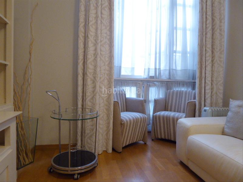 Foto 88f0a634-55cc-43b4-8157-b6e16016e640. Rent flat in Centro Histórico Málaga