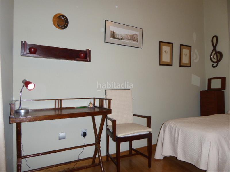 Foto bdcb2a2d-1648-4d0f-8c5d-d2f92b54426a. Alquiler piso en Centro Histórico Málaga