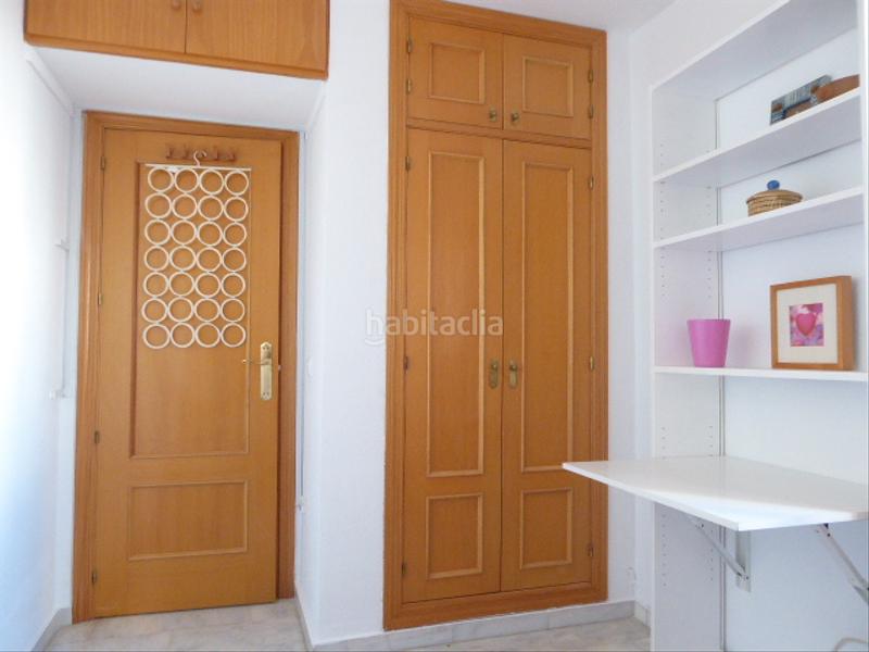 Foto 5b0f548a-e7b4-4308-983c-03fa7d490956. Miete etagenwohnung mit parking in La Trinidad Málaga