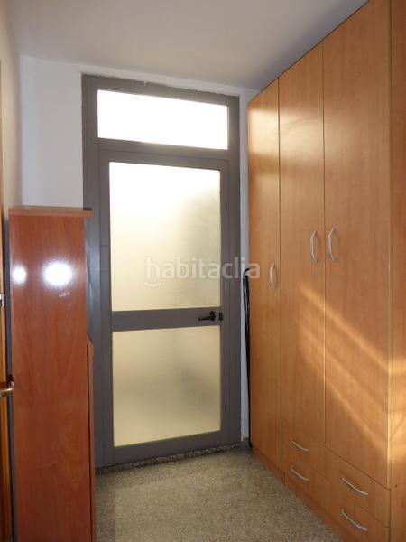 Foto 535b8a4d-7c15-41c8-80c9-d2e40058881b. Alquiler estudio en calle lópez blanco 15 en Suárez Málaga