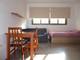 Rent Studio in Calle lópez blanco 15