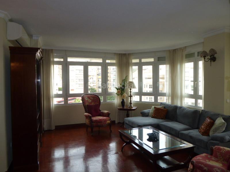 Foto c69484d5-f309-4884-906c-c149f4633de4. Rent flat in paseo marítimo ciudad de melilla 23 in Málaga