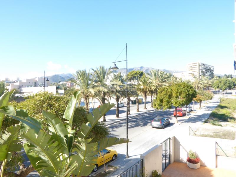 Foto 703e95f7-39ee-4def-8381-242213c690f5. Alquiler apartamento en calle carnicero 17 en Playamar - Benyamina Torremolinos