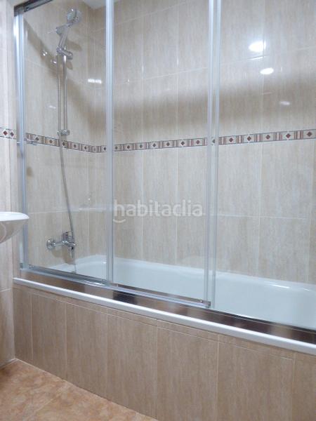 Foto 6aaab6d2-e956-49e8-a692-e23b272473ee. Location appartement dans calle isabel la católica 14 dans Málaga